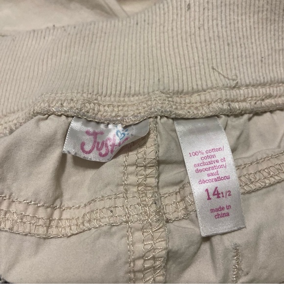 Justice Tan Beige Khaki Girls Cotton Cargo Shorts Size 14 1/2 - Picture 2 of 3